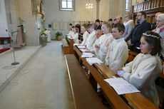 Feier der 1. Heiligen Kommunion in Sankt Crescentius (Foto: Karl-Franz Thiede)